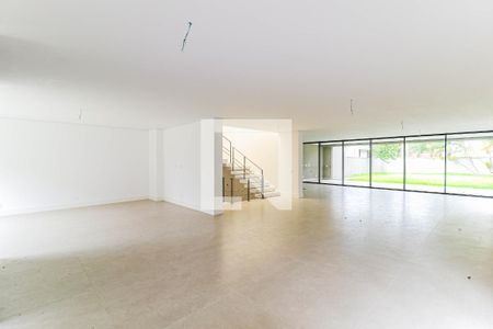 Sala de casa de condomínio à venda com 4 quartos, 845m² em Granja Julieta, São Paulo
