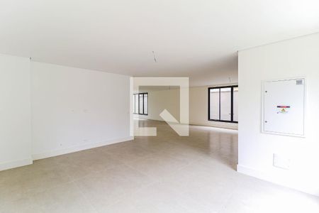 Sala de casa de condomínio à venda com 4 quartos, 845m² em Granja Julieta, São Paulo