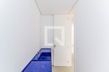 Casa de condomínio à venda com 845m², 4 quartos e 6 vagasLavabo