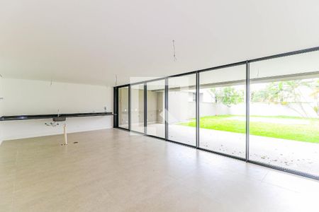 Casa de condomínio à venda com 845m², 4 quartos e 6 vagasCozinha