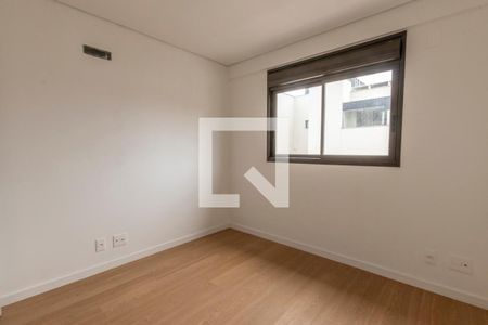 Apartamento à venda com 120m², 3 quartos e 2 vagas Apartamento à venda com 120m², 3 quartos e 2 vagasQuarto 1