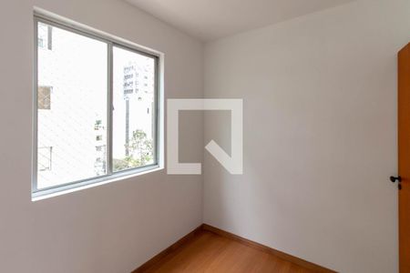 Quarto 1 de apartamento à venda com 3 quartos, 120m² em Santa Efigênia, Belo Horizonte