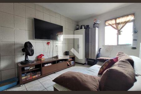 Casa à venda com 280m², 4 quartos e 1 vaga Casa à venda com 280m², 4 quartos e 1 vagaSala - Casa 4