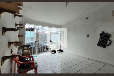 Casa à venda com 280m², 4 quartos e 1 vaga Casa à venda com 280m², 4 quartos e 1 vagaGaragem