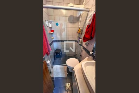 Apartamento à venda com 145m², 3 quartos e 1 vaga Apartamento à venda com 145m², 3 quartos e 1 vagaBanheiro
