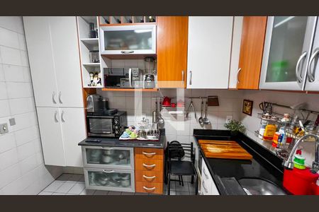 Apartamento à venda com 145m², 3 quartos e 1 vaga Apartamento à venda com 145m², 3 quartos e 1 vagaCozinha