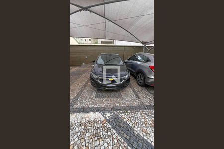 Apartamento à venda com 145m², 3 quartos e 1 vaga Apartamento à venda com 145m², 3 quartos e 1 vagaGaragem