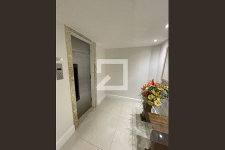 Apartamento para alugar com 64m², 1 quarto e sem vagaÁrea comum