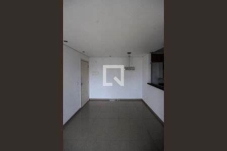 Sala de apartamento para alugar com 2 quartos, 50m² em Jardim Três Marias, São Paulo