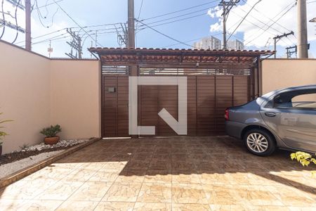 Casa à venda com 100m², 3 quartos e 2 vagas Casa à venda com 100m², 3 quartos e 2 vagasGaragem