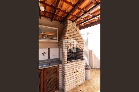 Casa à venda com 100m², 3 quartos e 2 vagas Casa à venda com 100m², 3 quartos e 2 vagasChurrasqueira