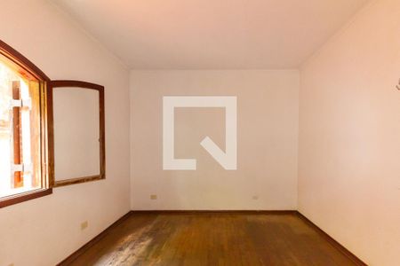 Casa à venda com 350m², 3 quartos e 3 vagasQuarto 1 - Suíte