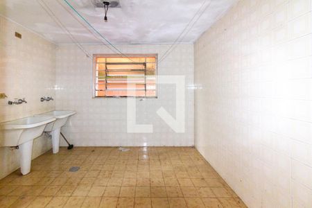 Casa à venda com 350m², 3 quartos e 3 vagasÁrea de Serviço