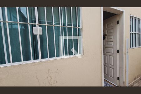 Casa para alugar com 89m², 2 quartos e 1 vaga Casa para alugar com 89m², 2 quartos e 1 vagaEntrada