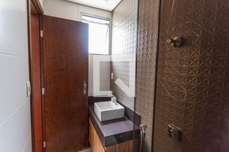 Apartamento à venda com 103m², 3 quartos e 1 vagaBanheiro da Suíte