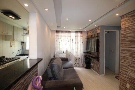 Sala de apartamento para alugar com 2 quartos, 45m² em Jardim Santa Teresinha, São Paulo