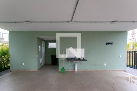 Apartamento para alugar com 42m², 2 quartos e 1 vaga Apartamento para alugar com 42m², 2 quartos e 1 vagaÁrea comum - Salão de festas