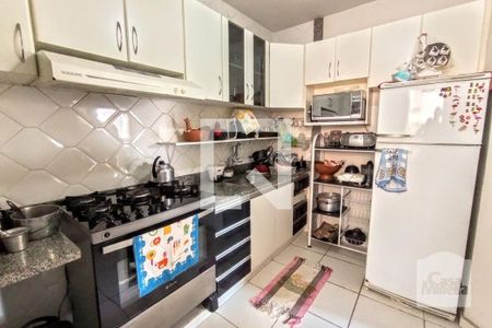 Apartamento à venda com 192m², 3 quartos e 2 vagasCozinha