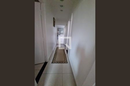 Apartamento à venda com 192m², 3 quartos e 2 vagasCorredor