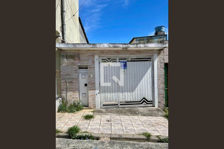 Casa à venda com 100m², 2 quartos e 1 vagaFachada