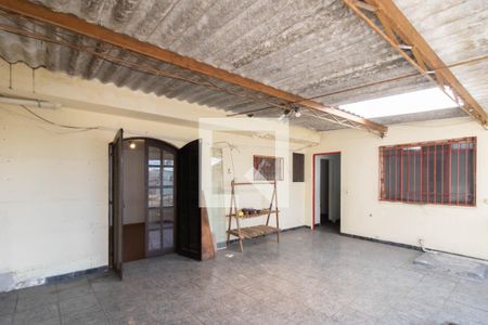 Casa à venda com 100m², 2 quartos e 1 vagaVaranda