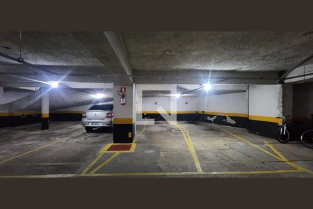 Apartamento para alugar com 142m², 3 quartos e 2 vagas Apartamento para alugar com 142m², 3 quartos e 2 vagasGaragem