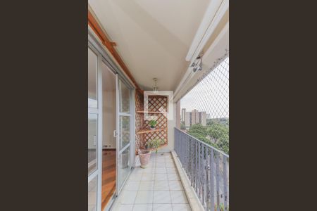 varanda  de apartamento para alugar com 3 quartos, 142m² em Centro, São José dos Campos