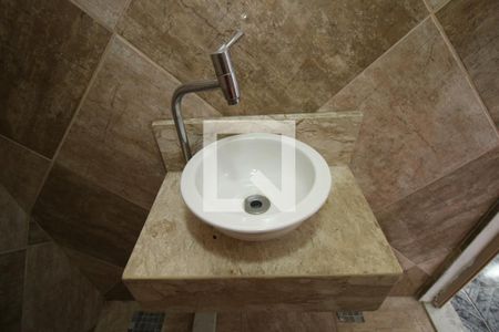 Casa à venda com 45m², 2 quartos e sem vagaBanheiro da Suíte 2