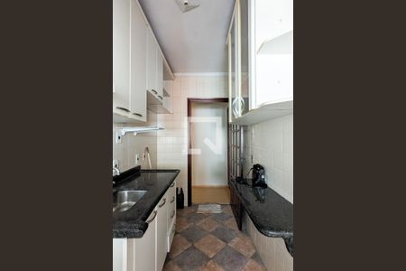 Apartamento à venda com 56m², 2 quartos e 1 vaga Apartamento à venda com 56m², 2 quartos e 1 vagaCozinha