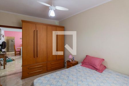 Casa 1 - Quarto de casa à venda com 2 quartos, 300m² em Jardim Piratininga, São Paulo