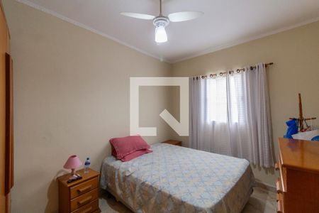 Casa 1 - Quarto de casa à venda com 2 quartos, 300m² em Jardim Piratininga, São Paulo