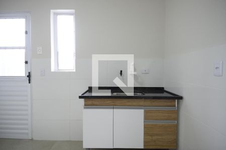 Sala/Cozinha de casa de condomínio para alugar com 2 quartos, 35m² em Jardim Patente, São Paulo