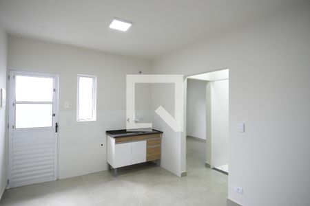 Sala/Cozinha de casa de condomínio para alugar com 2 quartos, 35m² em Jardim Patente, São Paulo