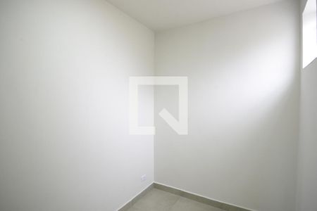 Quarto 1 de casa de condomínio para alugar com 2 quartos, 35m² em Jardim Patente, São Paulo