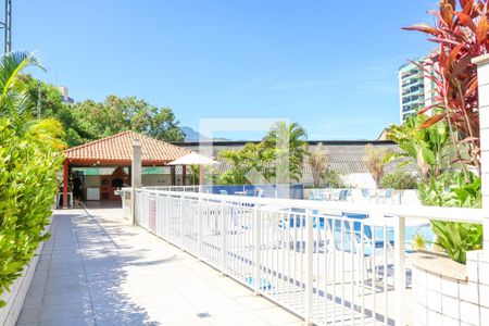 Apartamento para alugar com 65m², 2 quartos e 1 vaga Apartamento para alugar com 65m², 2 quartos e 1 vagaÁrea comum - Piscina