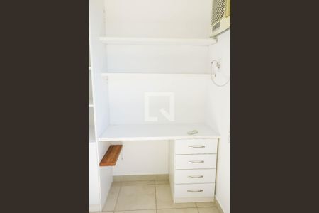 Apartamento para alugar com 65m², 2 quartos e 1 vaga Apartamento para alugar com 65m², 2 quartos e 1 vagaQuarto 2