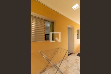 Casa para alugar com 20m², 1 quarto e sem vagaÁrea externa