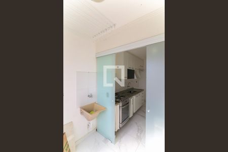 Apartamento para alugar com 74m², 2 quartos e 1 vagaÁrea de Serviço