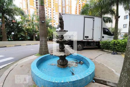 Apartamento para alugar com 74m², 2 quartos e 1 vagaÁrea comum