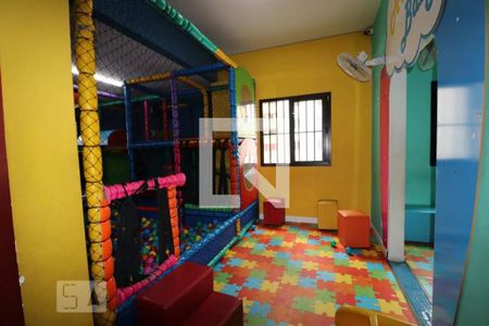 Apartamento para alugar com 74m², 2 quartos e 1 vagaÁrea comum