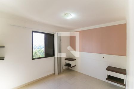 Quarto 1 de apartamento para alugar com 2 quartos, 74m² em Jardim Maria Rosa, Taboão da Serra