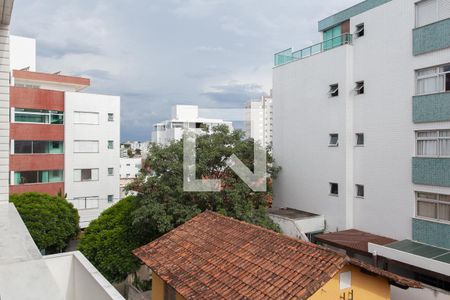 Vista da Sala de apartamento para alugar com 3 quartos, 62m² em Itapoã, Belo Horizonte