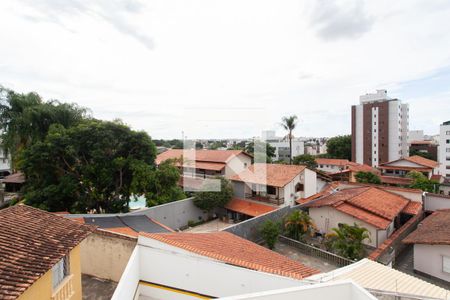 Vista da Suíte de apartamento para alugar com 3 quartos, 62m² em Itapoã, Belo Horizonte