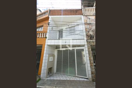 Casa de condomínio à venda com 120m², 3 quartos e 1 vaga Casa de condomínio à venda com 120m², 3 quartos e 1 vagaFachada da Casa