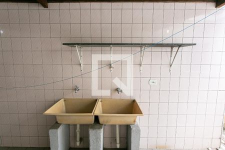 Casa de condomínio à venda com 120m², 3 quartos e 1 vaga Casa de condomínio à venda com 120m², 3 quartos e 1 vagaÁrea de Serviço