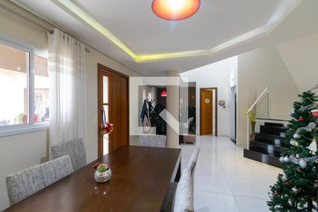 Casa de condomínio à venda com 369m², 3 quartos e 4 vagasSala