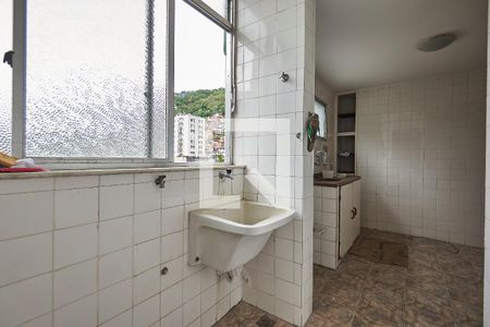 Apartamento à venda com 60m², 2 quartos e 1 vagaÁrea de Serviço