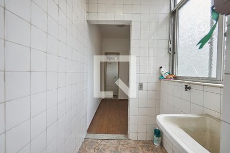 Apartamento à venda com 60m², 2 quartos e 1 vagaÁrea de Serviço