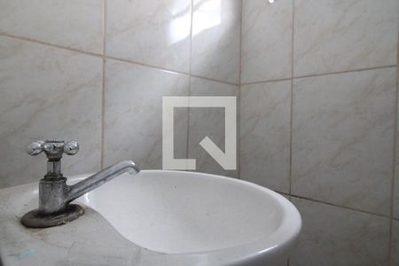 Banheiro de casa para alugar com 1 quarto, 18m² em Cidade Patriarca, São Paulo