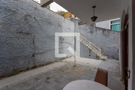 Casa à venda com 752m², 8 quartos e 5 vagasÁrea Externa